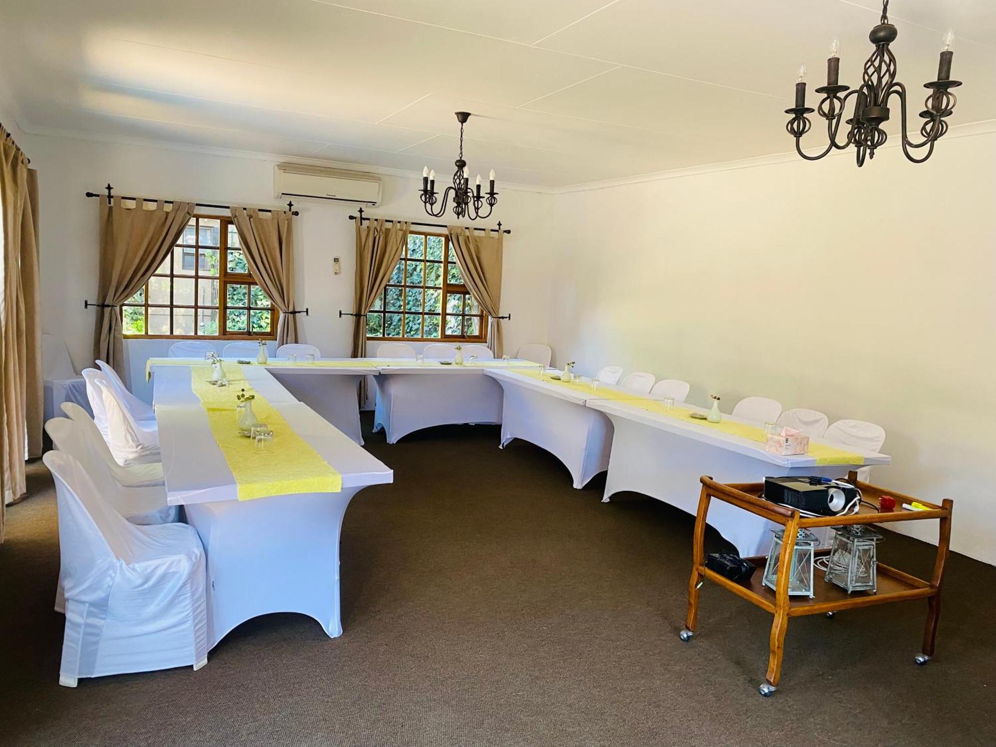 Greenleaf Guest Lodge Блоемфонтейн Екстериор снимка