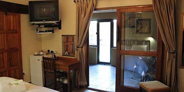 Greenleaf Guest Lodge Блоемфонтейн Екстериор снимка